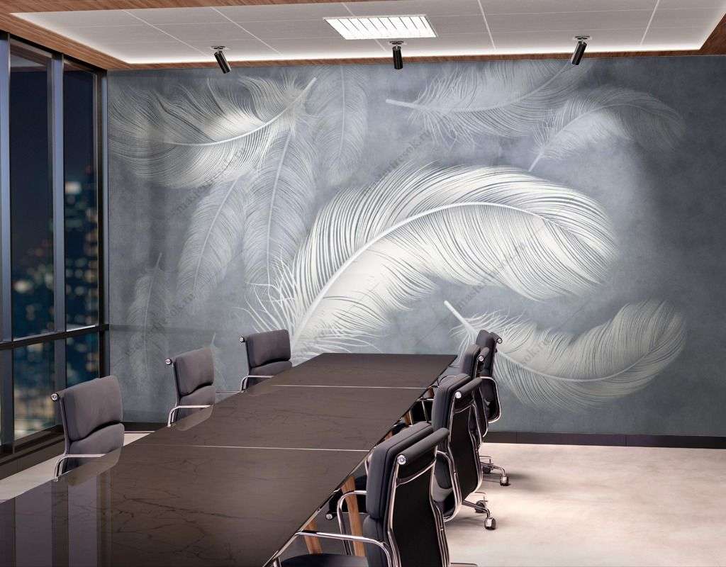 Фотообои в интерьере перышки на сером фоне  14-367 фото