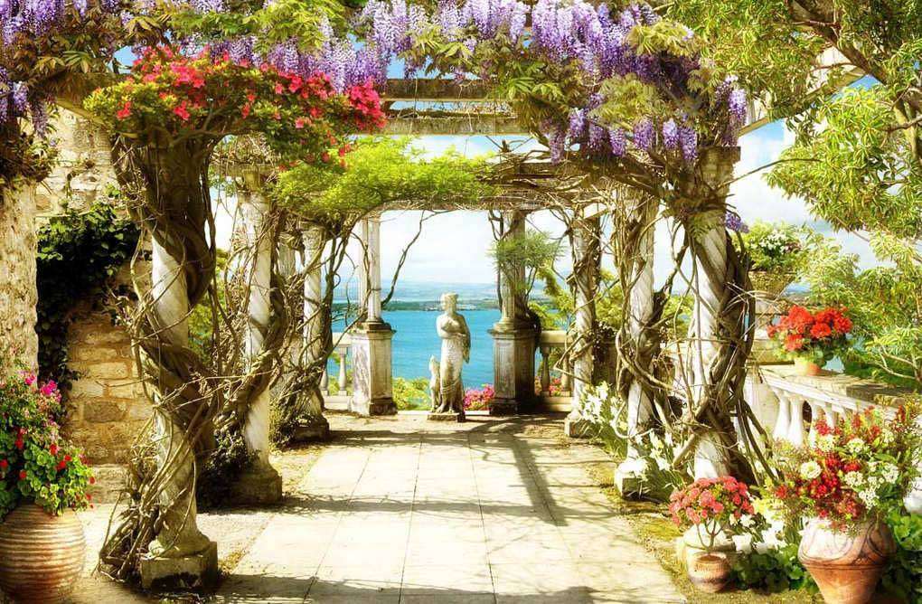 Фотообои в интерьере арки в саду  17-0111 фото