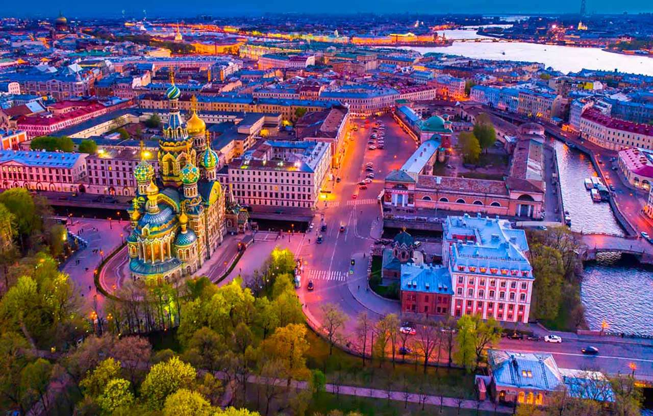 Фотообои в интерьере санкт петербург с высоты птичьего полета  9-677 фото