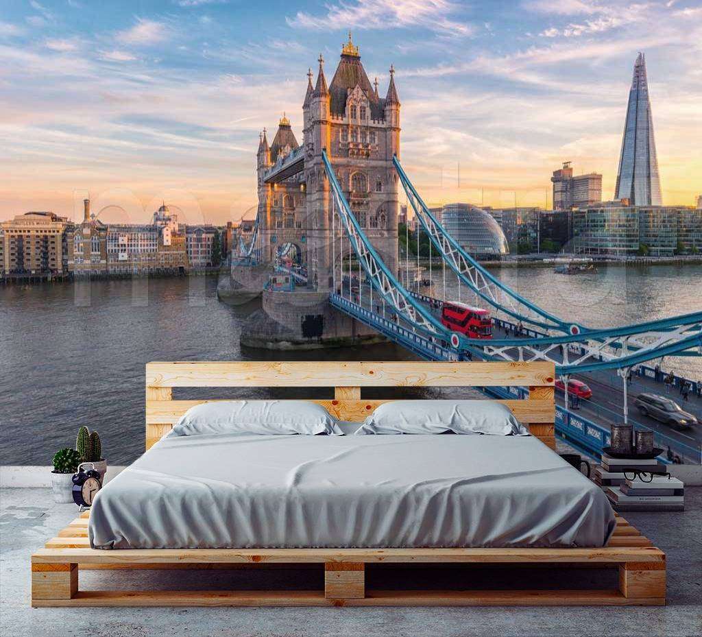 Фотообои в интерьере тауэрский мост в утренние часы  9-563 фото