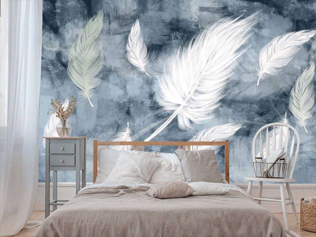 Фотообои в интерьере перья на синем фоне  10-843 фото