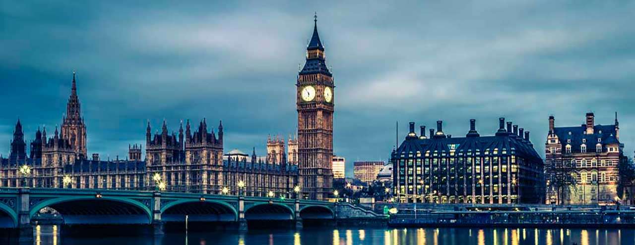 Фотообои в интерьере биг бен сумеречный  9-557 фото