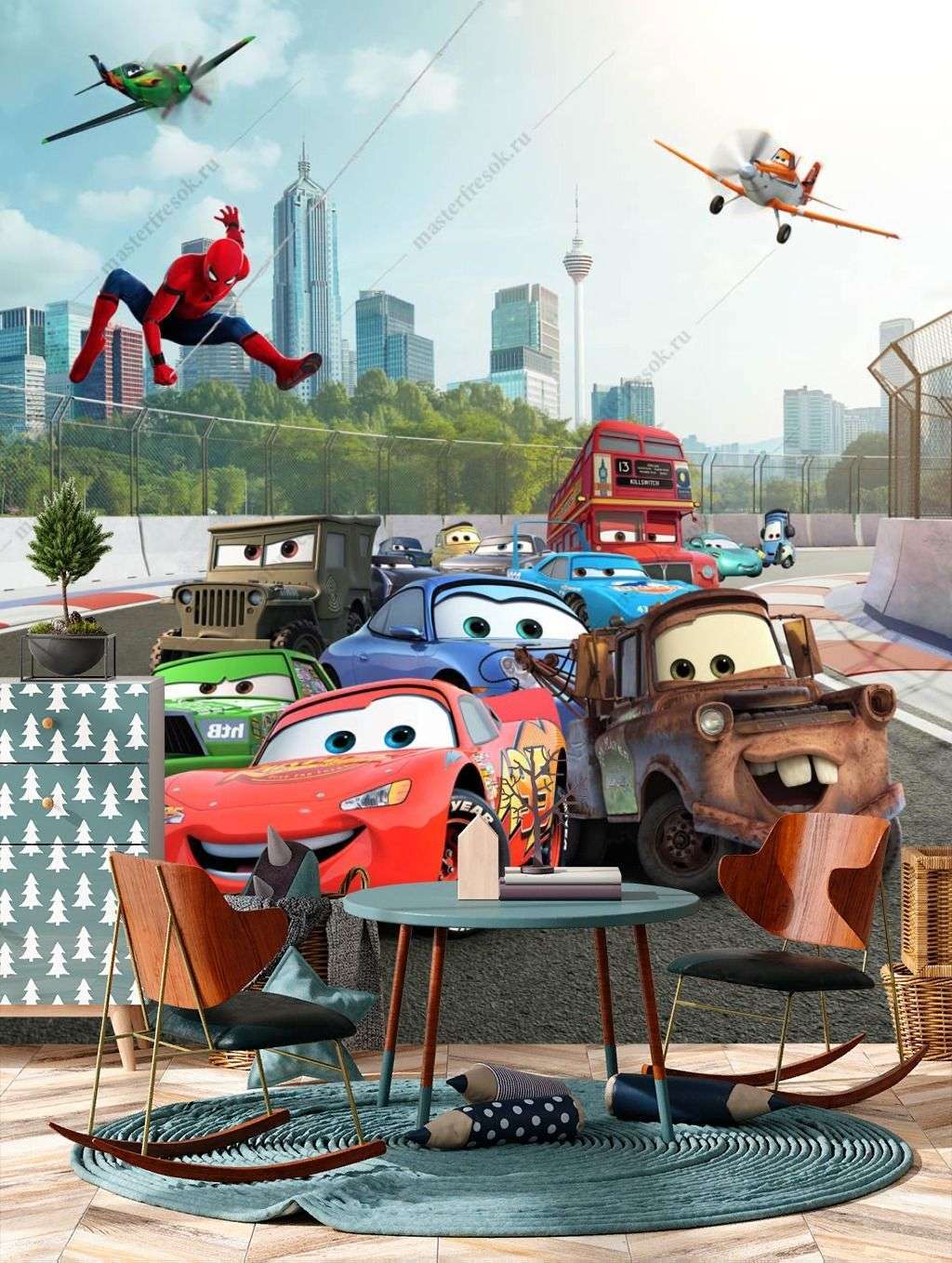 Фотообои в интерьере тачки из мультфильма  14-242 фото