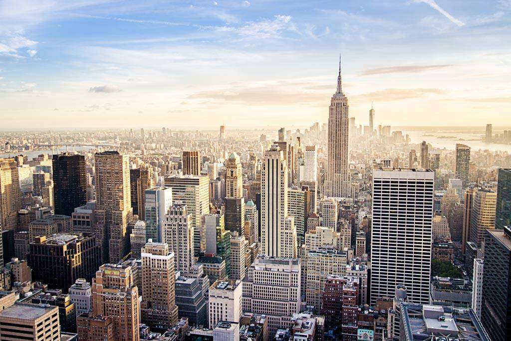 Фотообои в интерьере раннее утро в нью йорке  9-845 фото