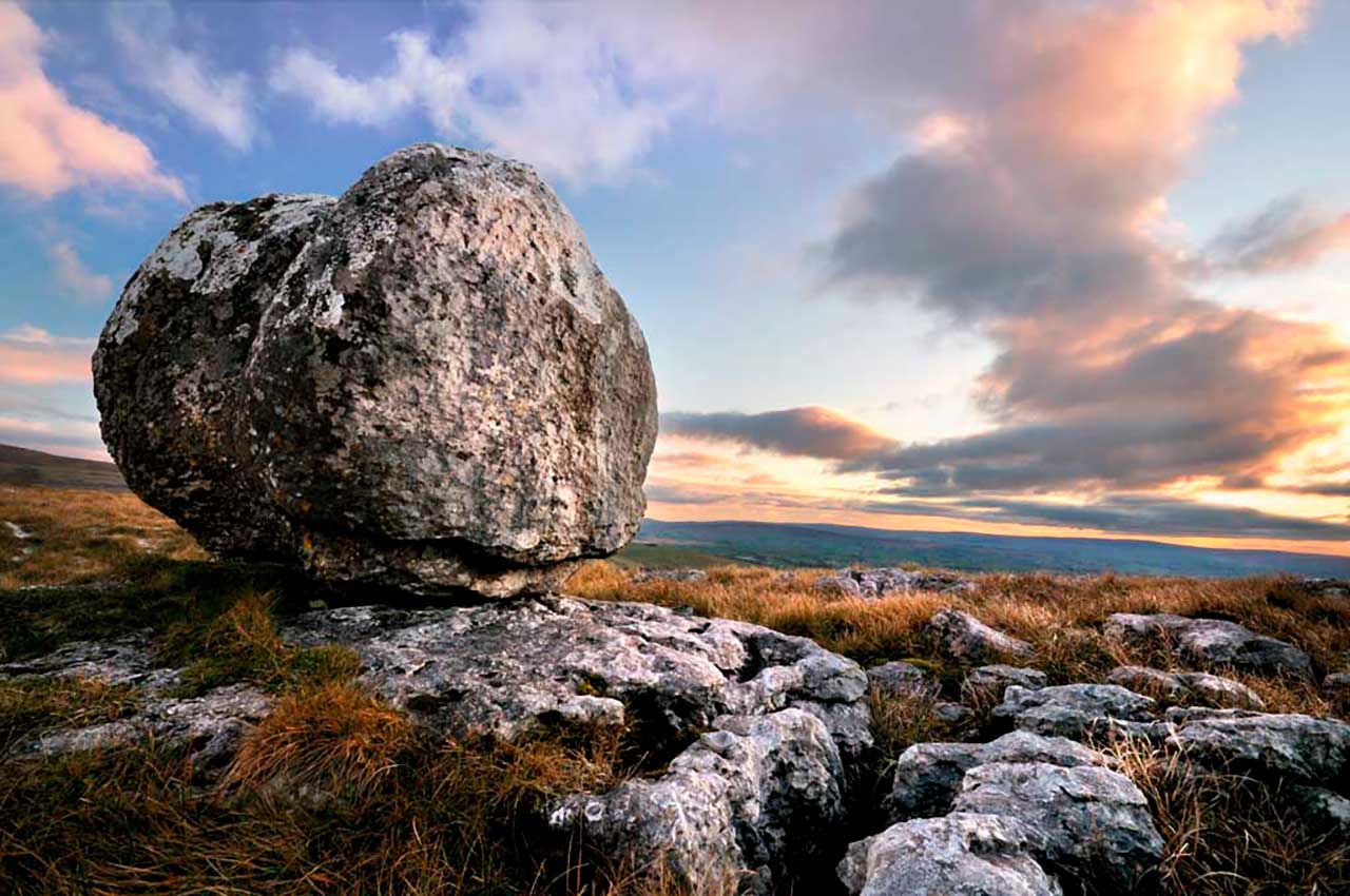 Фотообои в интерьере англия живописная  9-601 фото