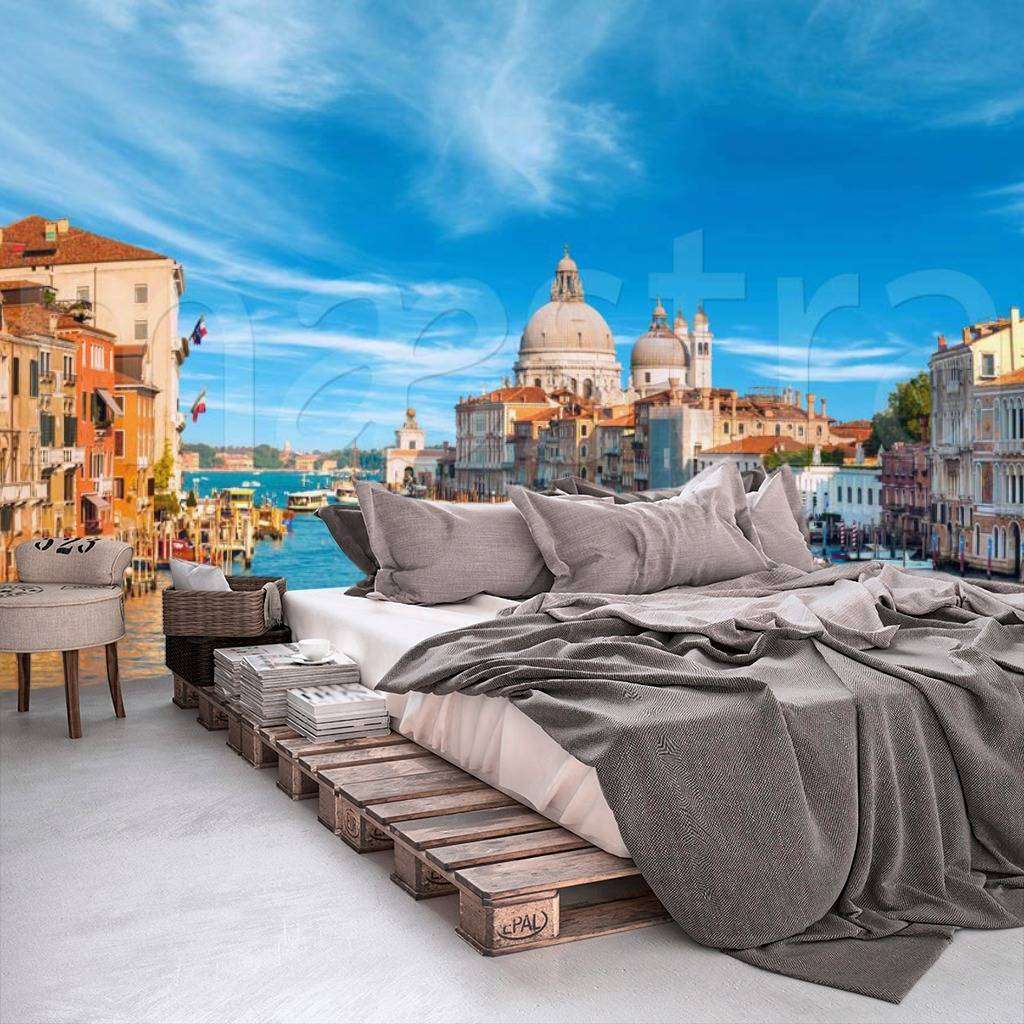 Фотообои в интерьере каналы венеции  4-236 фото