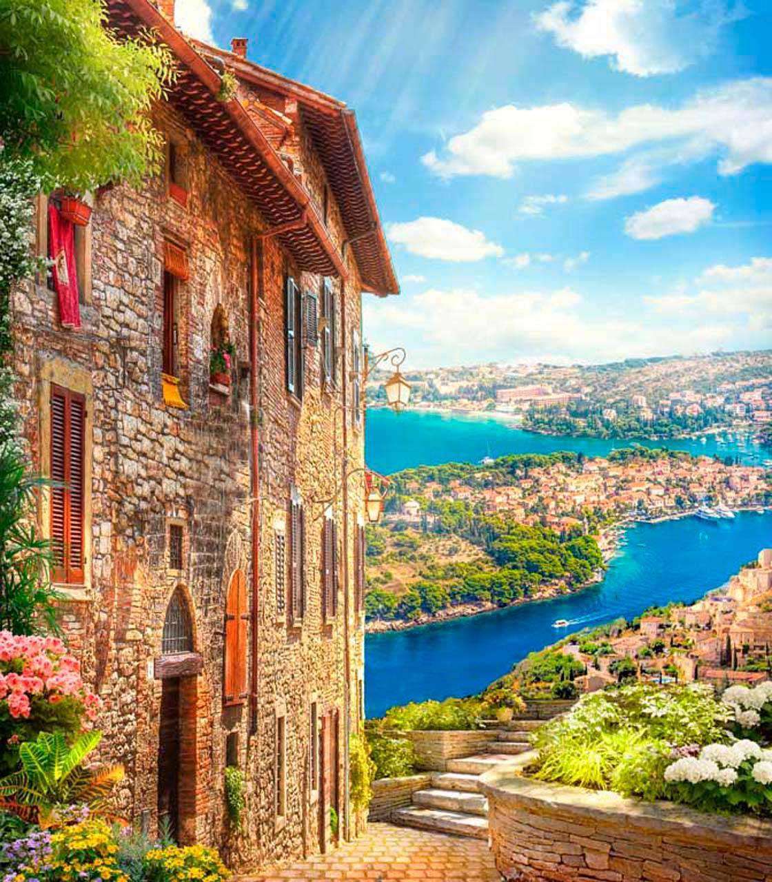 Фотообои в интерьере улочка ведущая к морскому заливу  11-115 фото