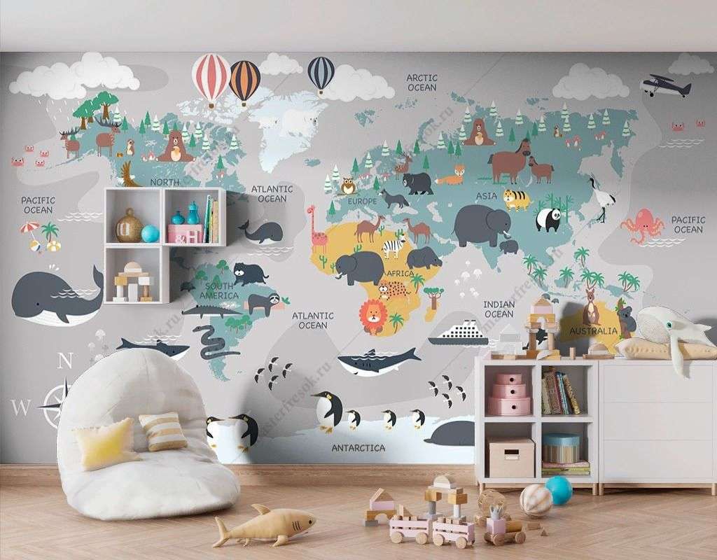 Фотообои в интерьере карта с морскими животными  14-558 фото