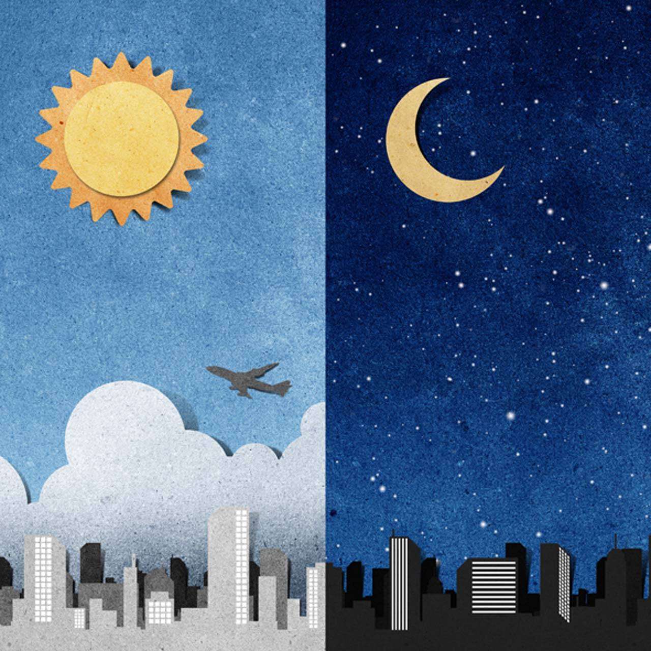 Фотообои в интерьере день и ночь в мегаполисе  12-324 фото