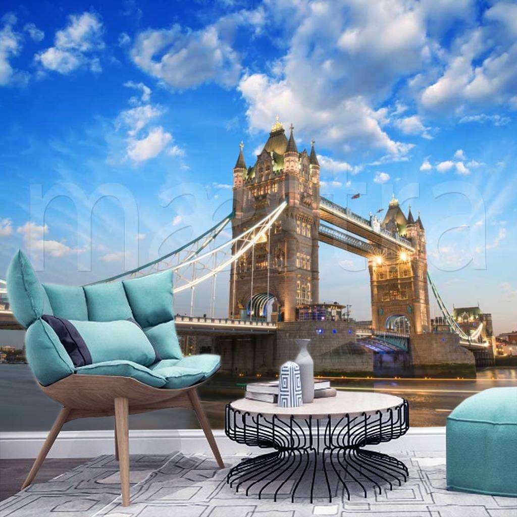 Фотообои Тауэрский мост с красивыми облаками  9-475