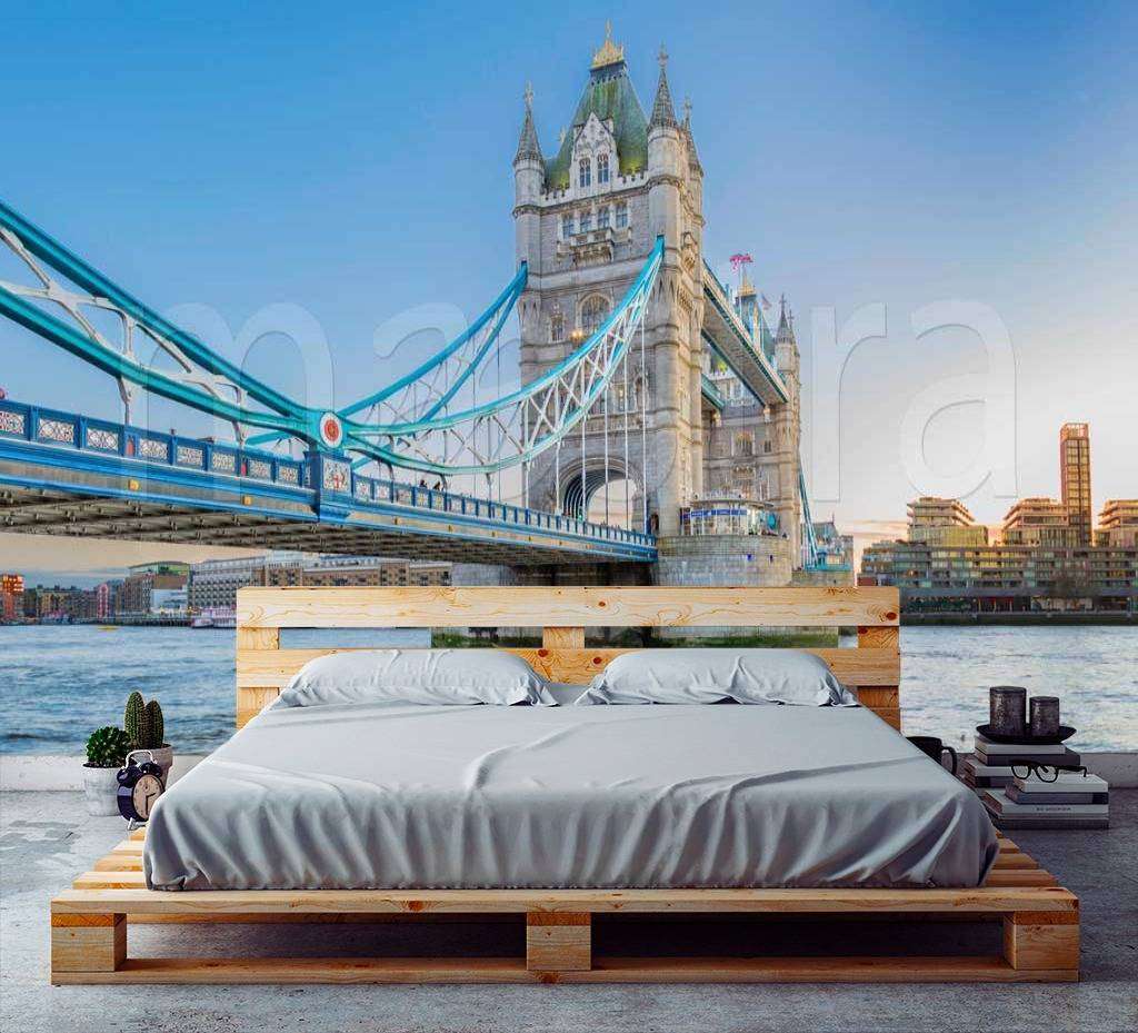 Фотообои в интерьере тауэрский мост днем  9-457 фото