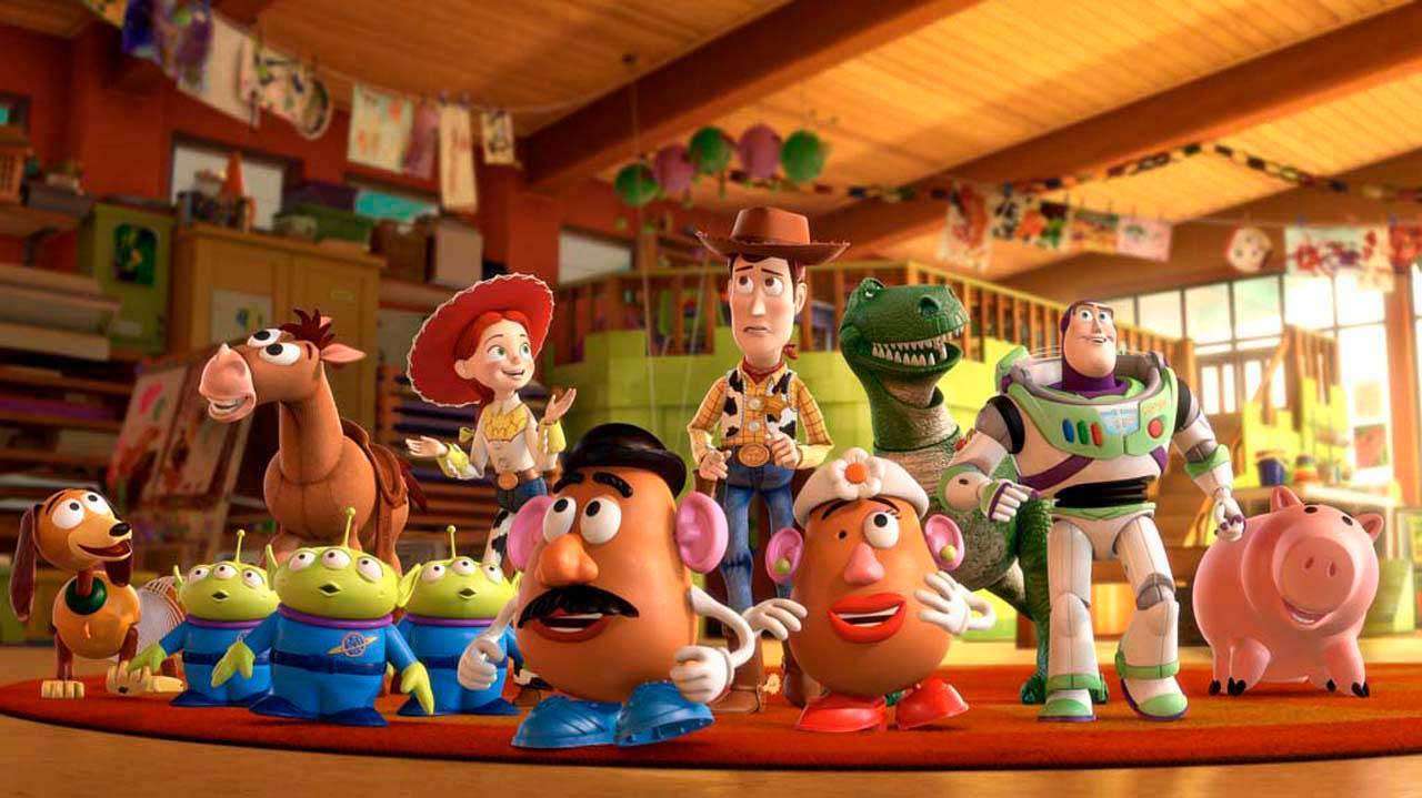 Фотообои в интерьере мир игрушек  4-398 фото