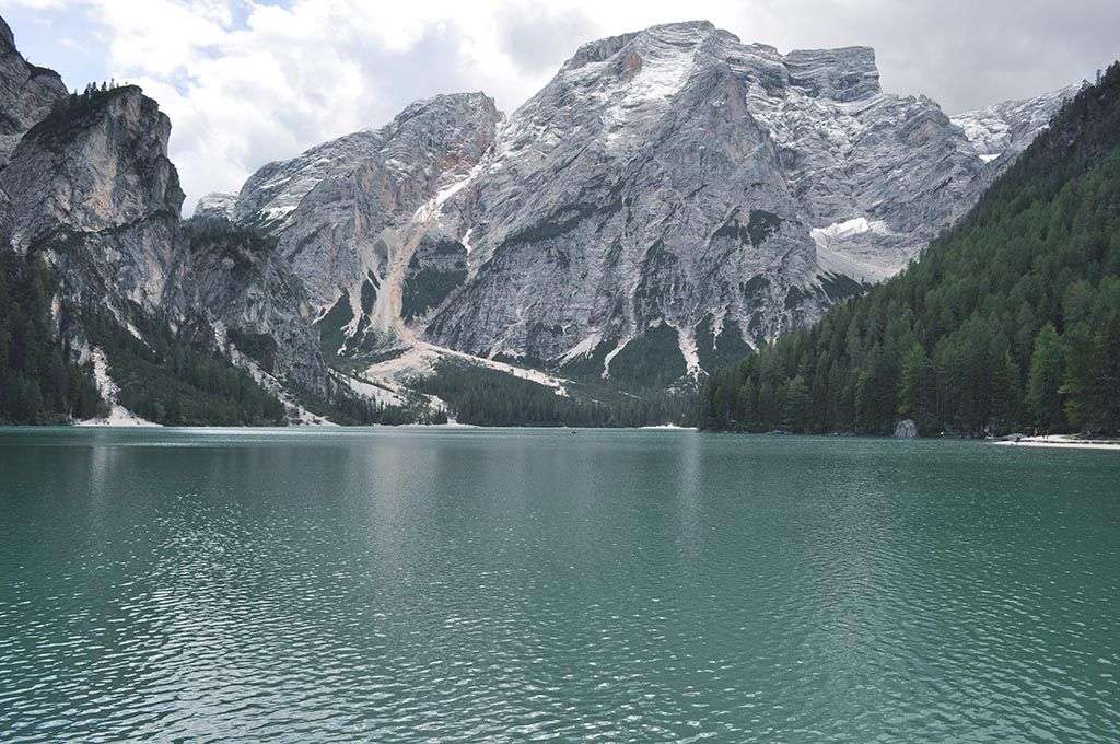 Фотообои в интерьере озеро брайес  9-1141 фото