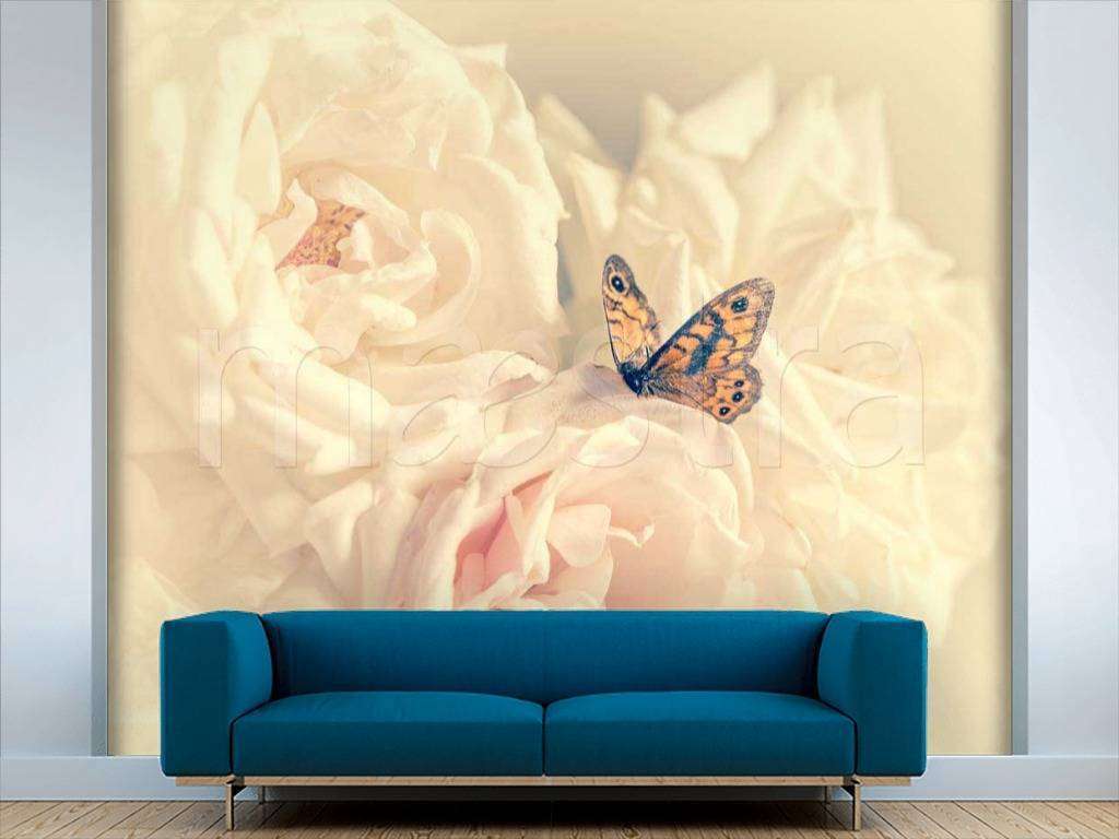 Фотообои Бабочка в розах  9-037