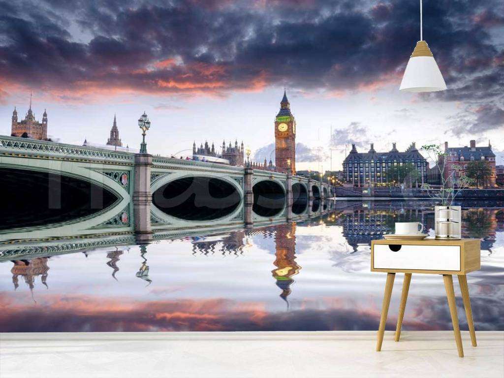 Фотообои в интерьере тучи нависшие над лондоном  9-492 фото