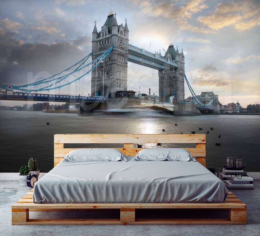 Фотообои в интерьере тауэрский мост в нежных тонах  9-461 фото