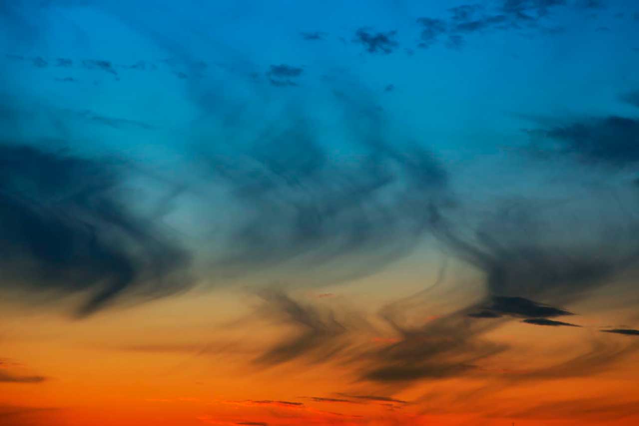 Фотообои в интерьере дымка на небе  9-312 фото