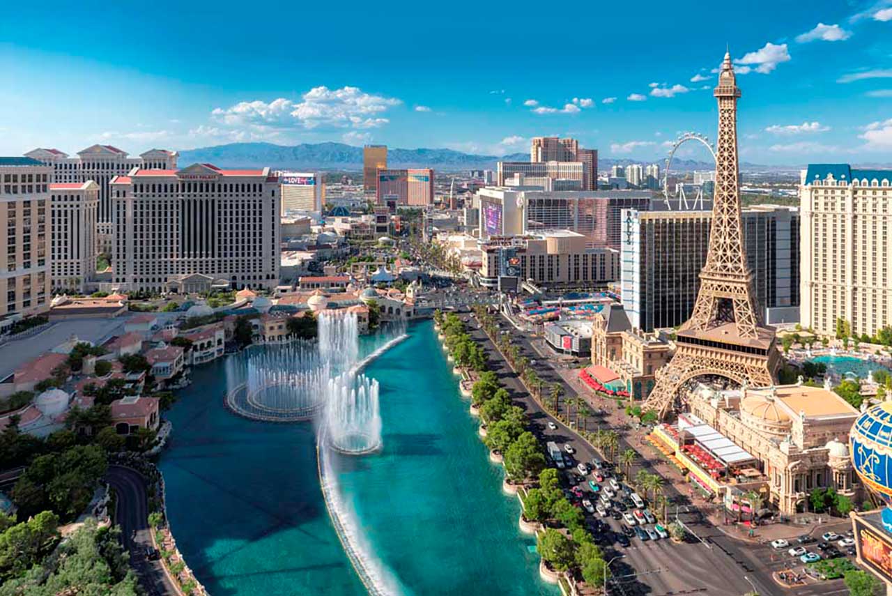 Фотообои в интерьере фонтаны парижа  9-726 фото