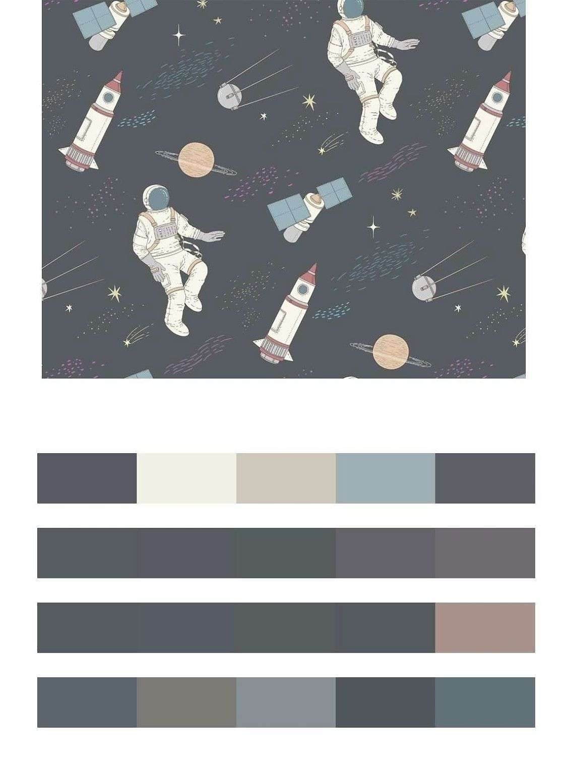 Космонавты в открытом космосе  12-1480