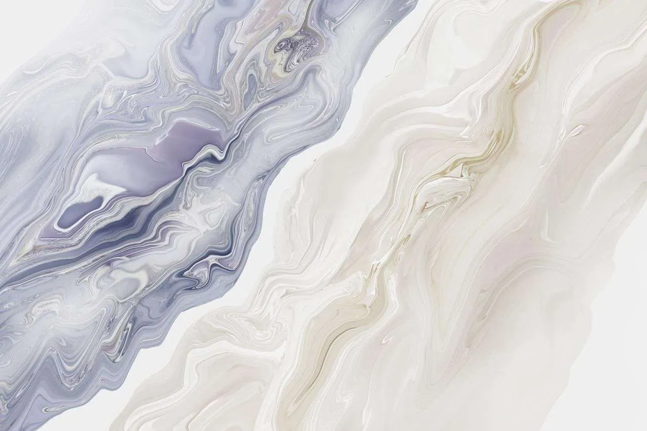 Фотообои в интерьере мрамор белый с разводами  13-565 фото