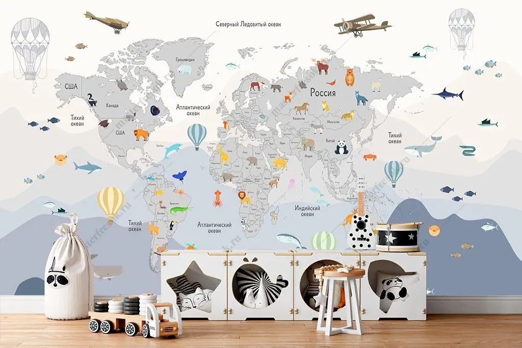 Фотообои в интерьере карта мира с животными  14-330 фото