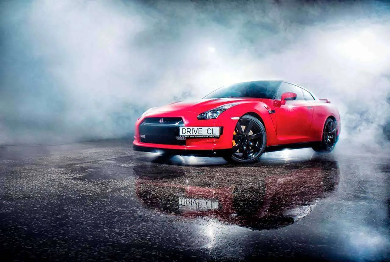 Фотообои в интерьере машина в тумане  12-584 фото