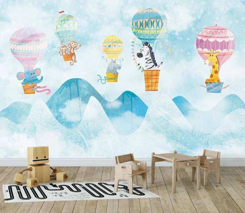 Фотообои в интерьере воздушные шары с животными  15-356 фото