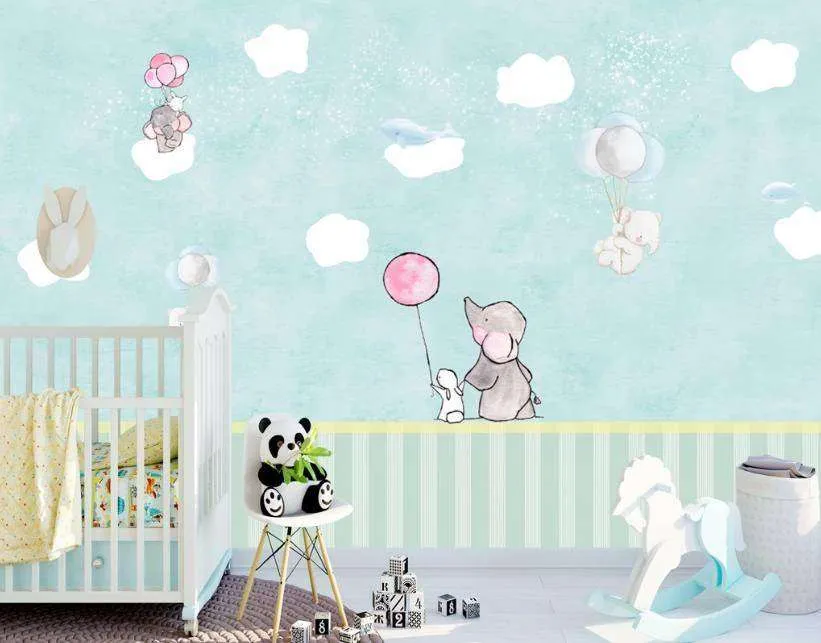 Фотообои в интерьере воздушные шарики и три слоника  15-296 фото
