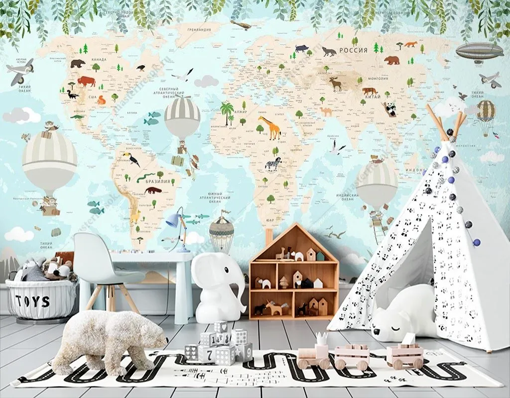 Фотообои в интерьере карта со зверушками  14-508 фото