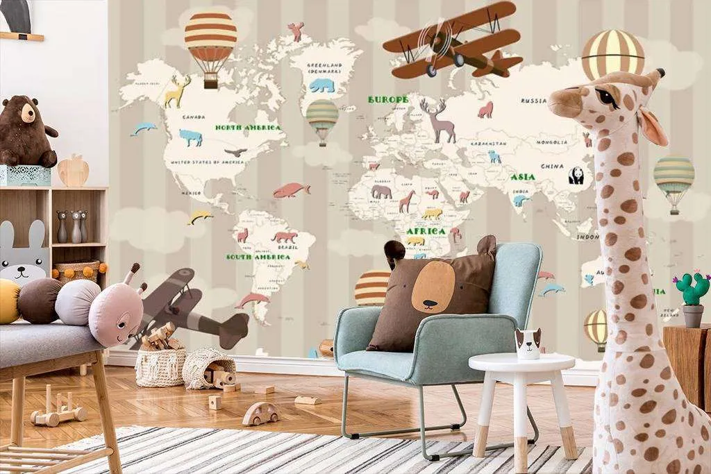 Фотообои в интерьере карта мира с самолетами и шарами  15-314 фото