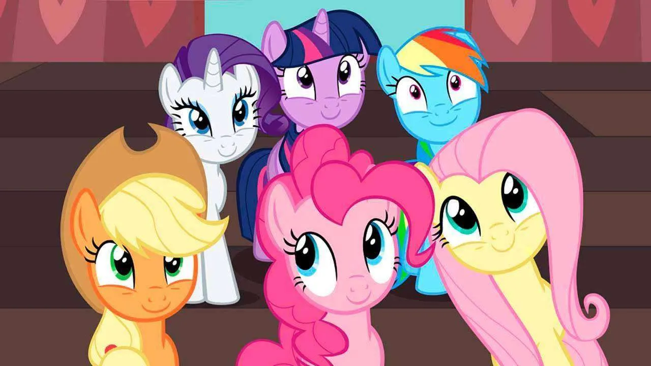 Фотообои в интерьере команда пони  12-611 фото