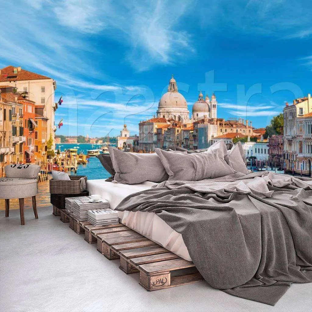 Фотообои в интерьере каналы венеции  4-236 фото