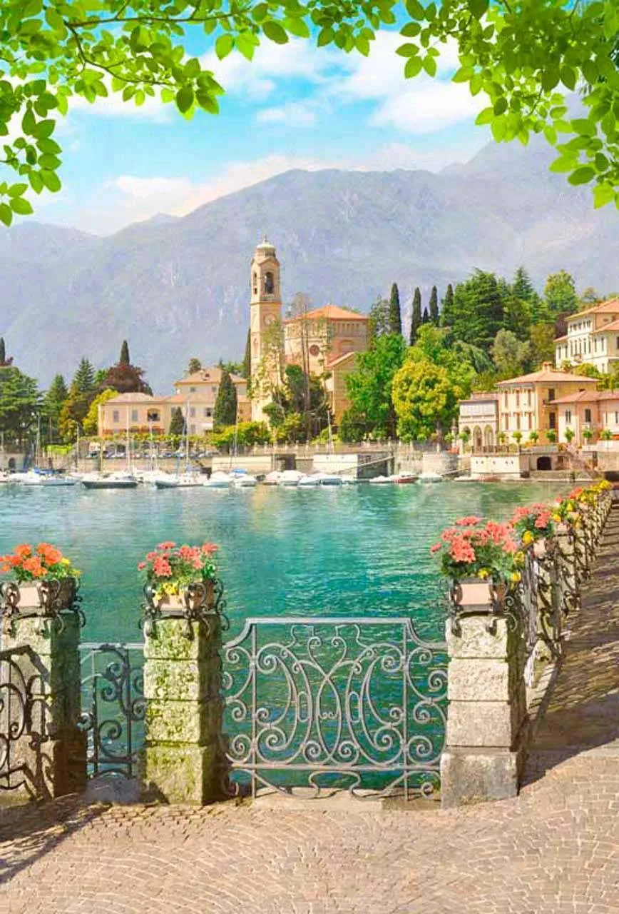 Фотообои в интерьере набережная красивого города  11-187 фото