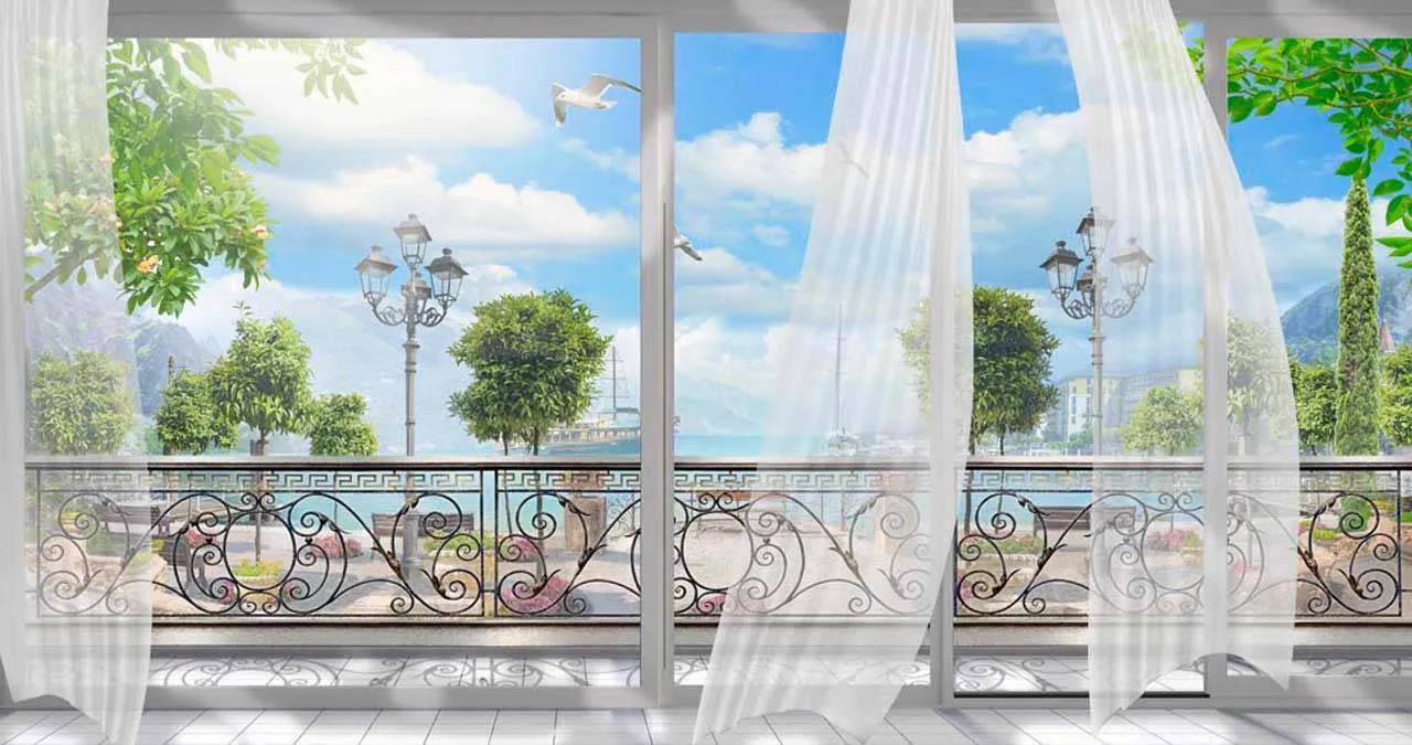 Фотообои в интерьере балкон с видом на набережную  7-652 фото