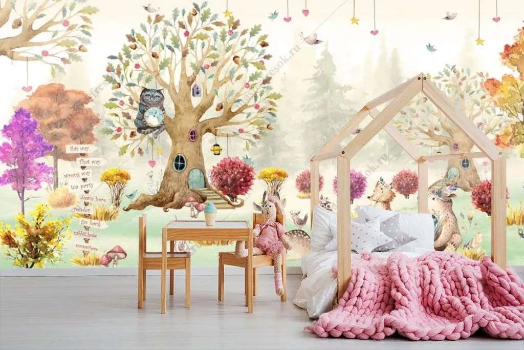 Фотообои в интерьере красочный лес с животными  14-254 фото