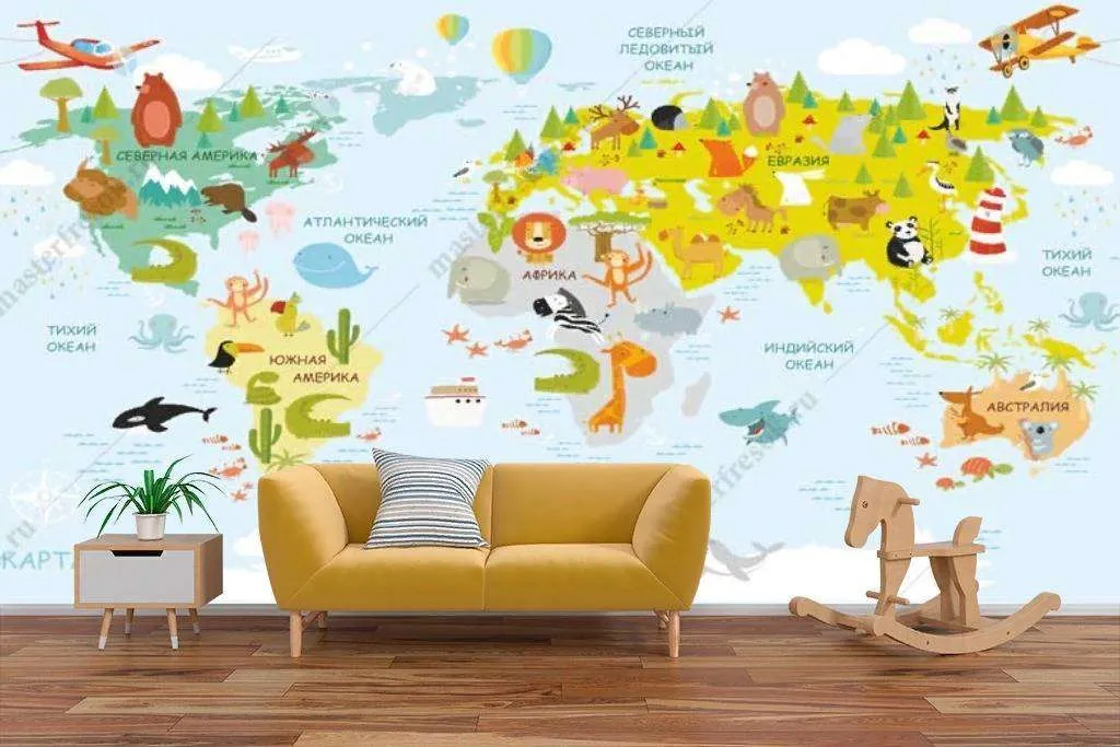 Фотообои в интерьере яркая карта с животными  14-168 фото