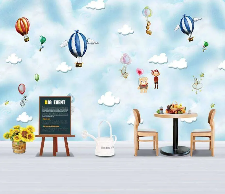 Фотообои в интерьере воздушные шары с крылышками  15-308 фото